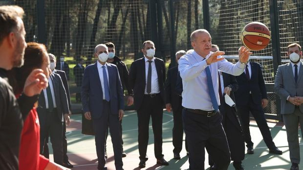Erdoğan, basket ekibini anlattı: Sayı krallığı bende, 44 sayı attım - Resim : 1