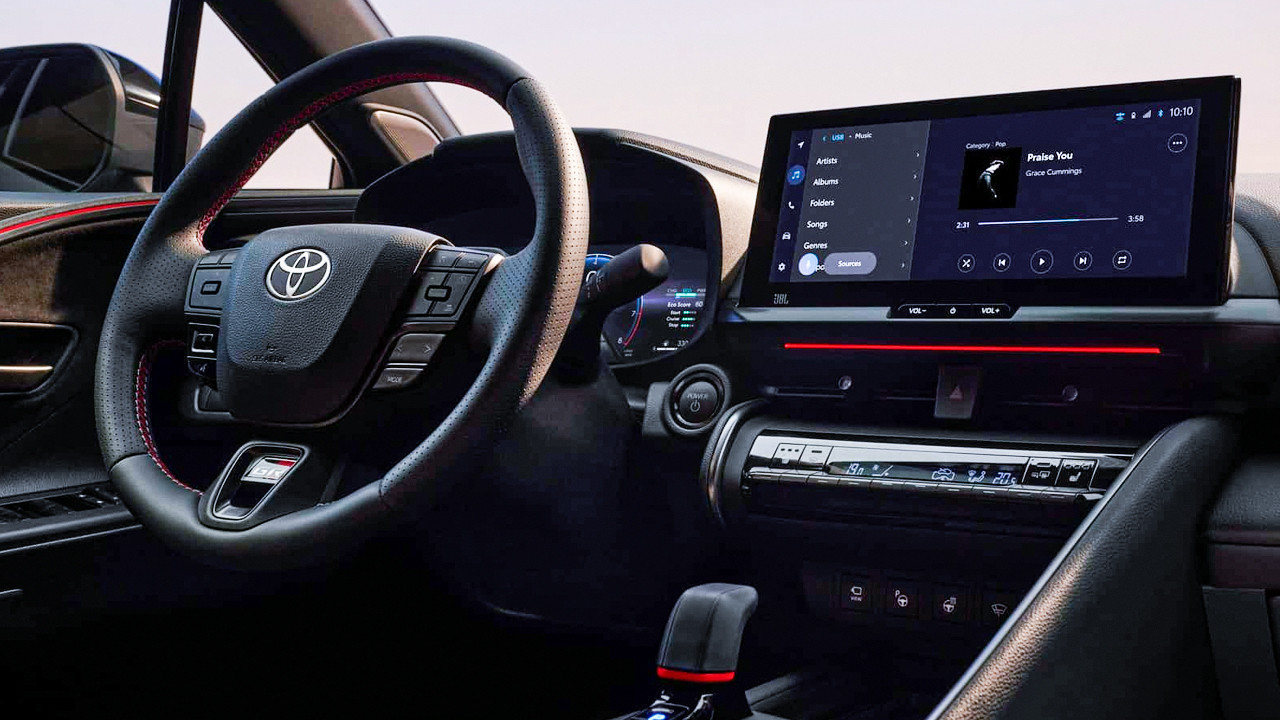 Toyota Corolla fiyatları Nisan ayında çıldırdı; En çok satan markadan daha ucuz oldu