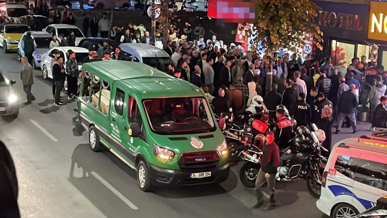 Küçükçekmece’de 22 yaşındaki genç, otel odasında ölü bulundu