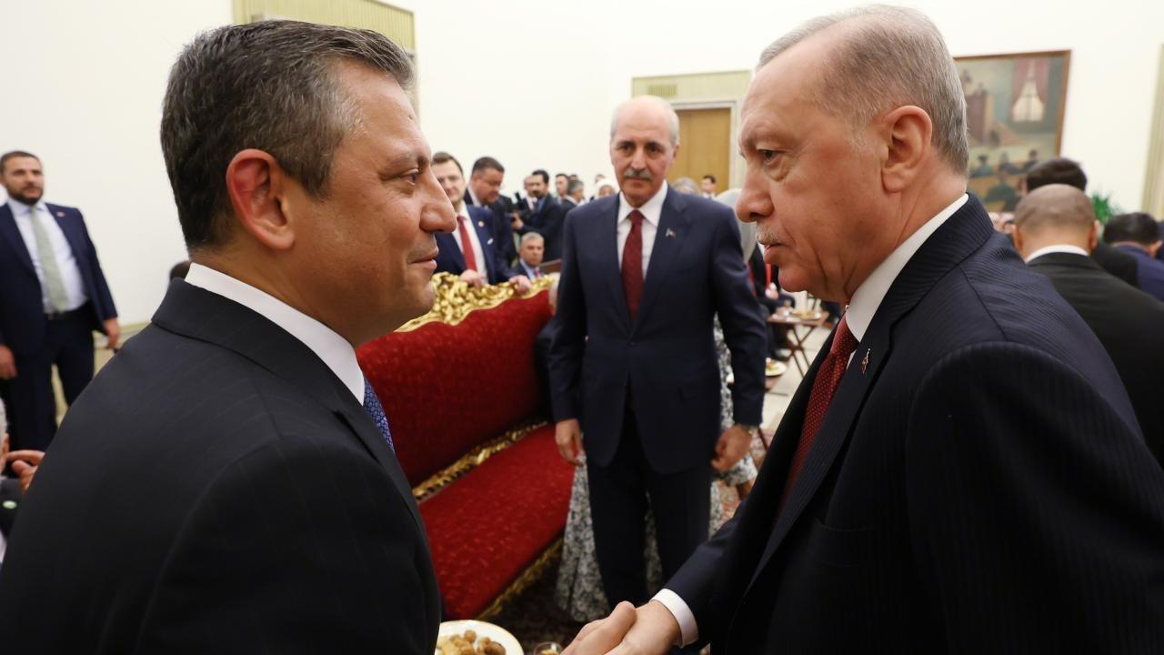 Erdoğan çağrı yapmıştı: Özgür Özel'den flaş Cumhuriyet Resepsiyonu kararı!