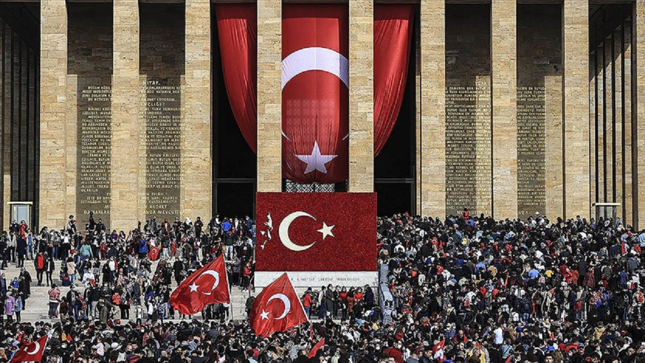 Türk iş dünyası: Cumhuriyetin 101. yılından aldığımız güçle daha çok üreteceğiz