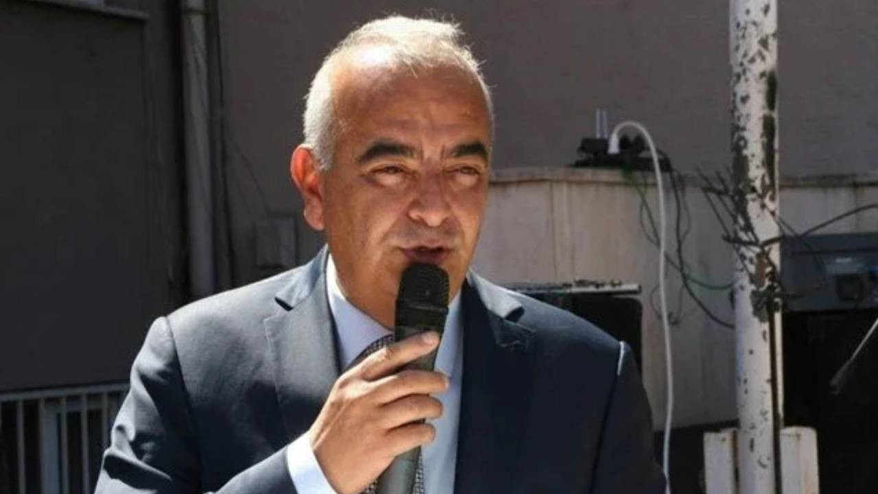 Devrek Belediyesi'ne operasyon: Eski başkan gözaltında