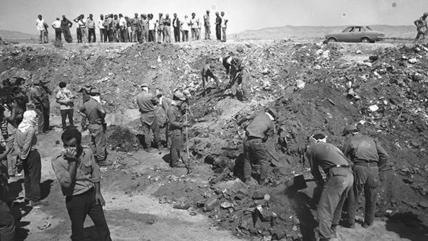 Kıbrıs Barış Harekâtı’nın üzerinden 51 yıl geçti - Resim : 1