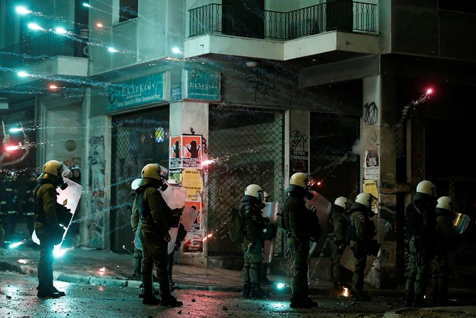 Polis kurşunuyla gelen ölümün 10. yılında Yunanistan! - Sayfa 1