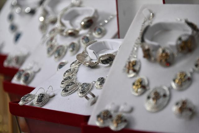 Adını verdiği şehrin kadınlarına ekmek kapısı oldu 