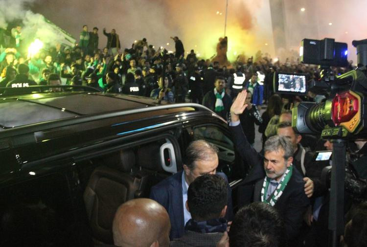 Aykut Kocaman'a Konya'da coşkulu karşılama - Resim : 1