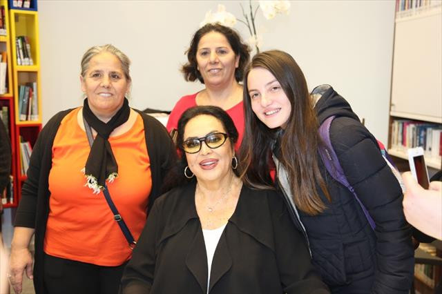 Sultan onu taklit etmeye çalışmış 