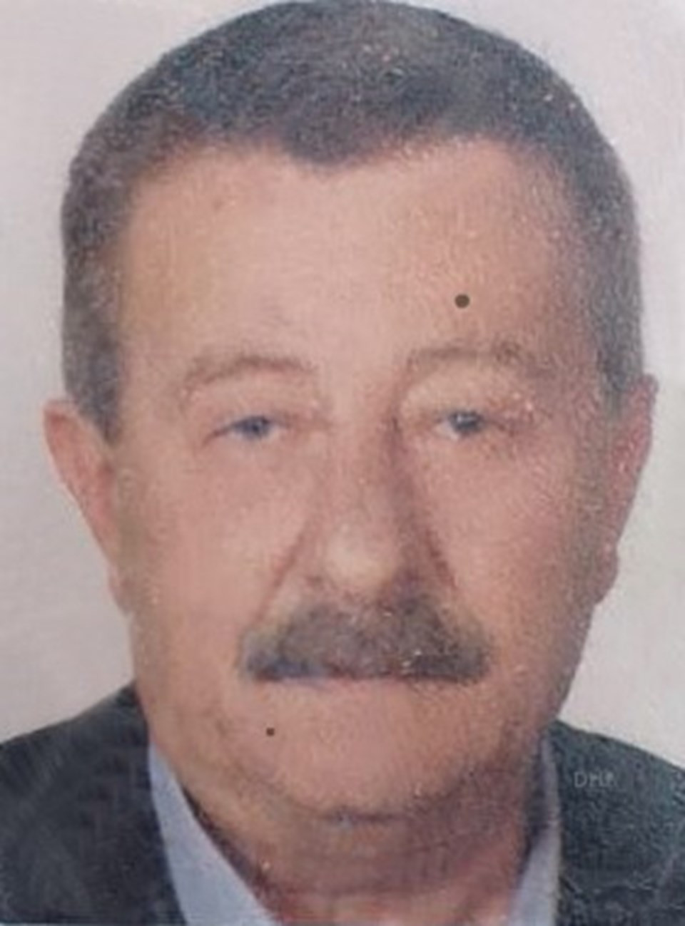 Ünlü oyuncu Erkan Can'ın ağabeyi evinde ölü bulundu - Resim : 1