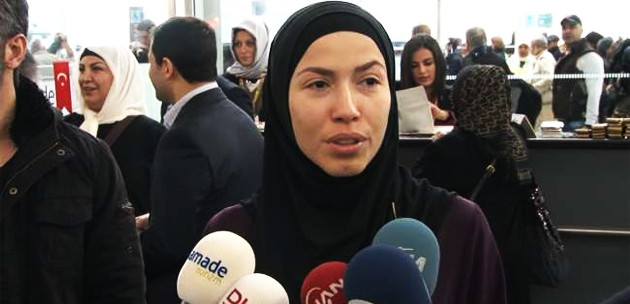 Ünlü sanatçı tesettüre girdi - Resim : 1