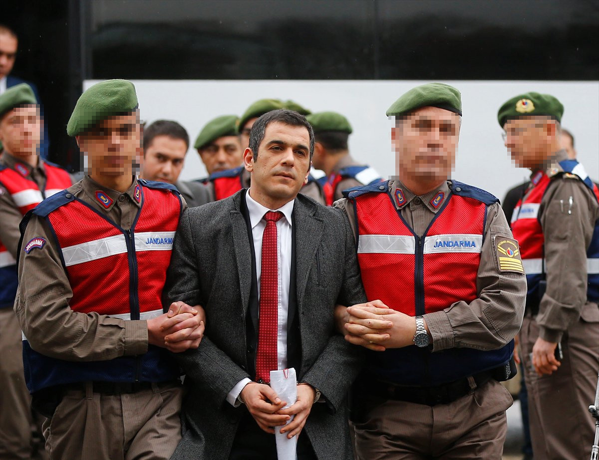 Ömer Halisdemir'i şehit eden darbeciler hakim karşısında! - Resim : 3