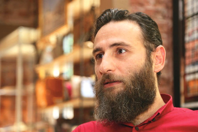 Payitaht oyuncusu trafik kazası geçirdi! - Resim : 1